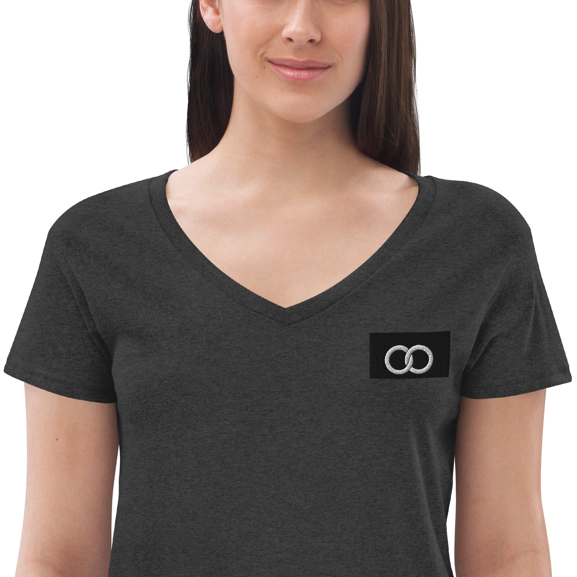 Eco-Chic Verve V-Neck - BeeStitched